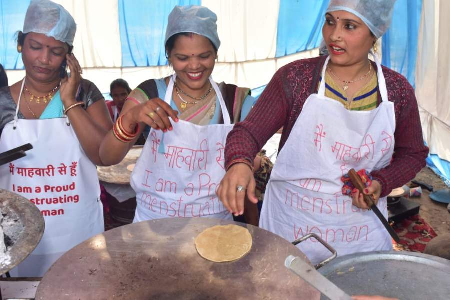 Sachhi Saheli Conducts 'Period Feast'