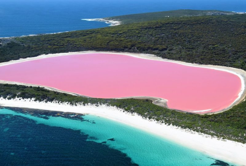 Lake Hillier Western Australia