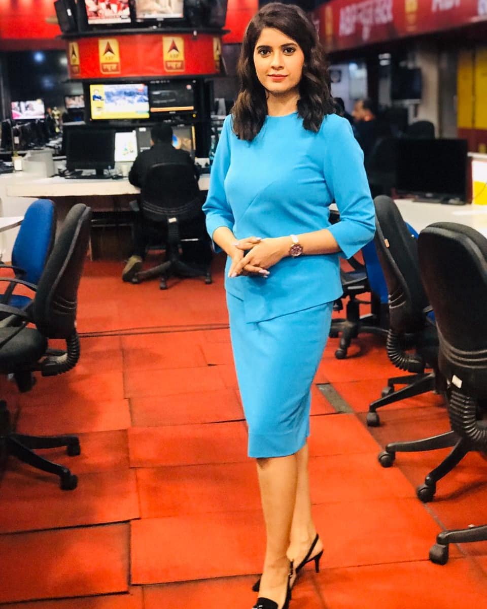 10 Most Beautiful And Talented News Anchors Of India Gud Story