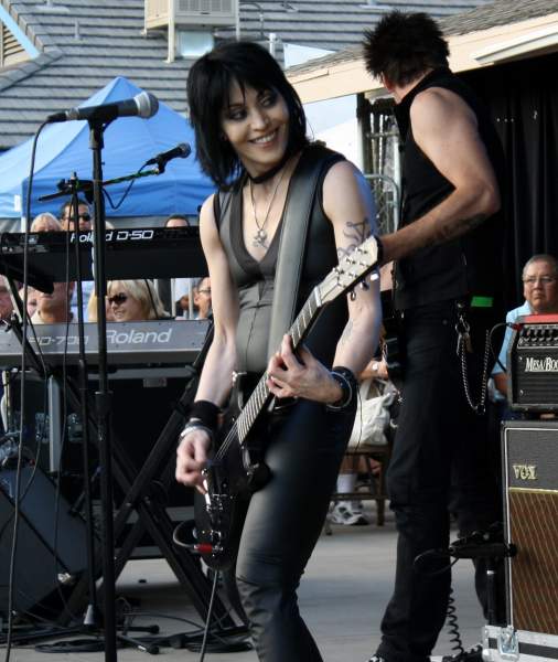 Joan Jett Net Worth