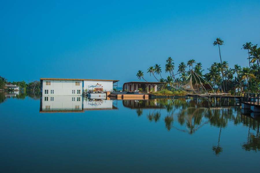 Floating Resort is in Kochi