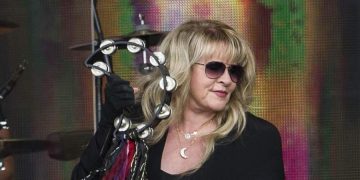 Stevie Nicks biography