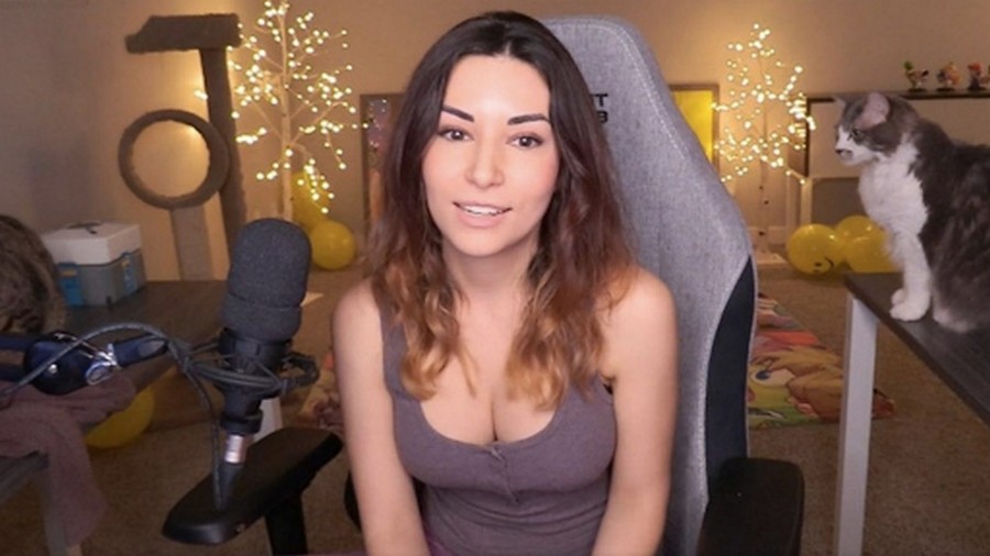 Alinity revealed during an interview with the other Twitch streamers Maya a...