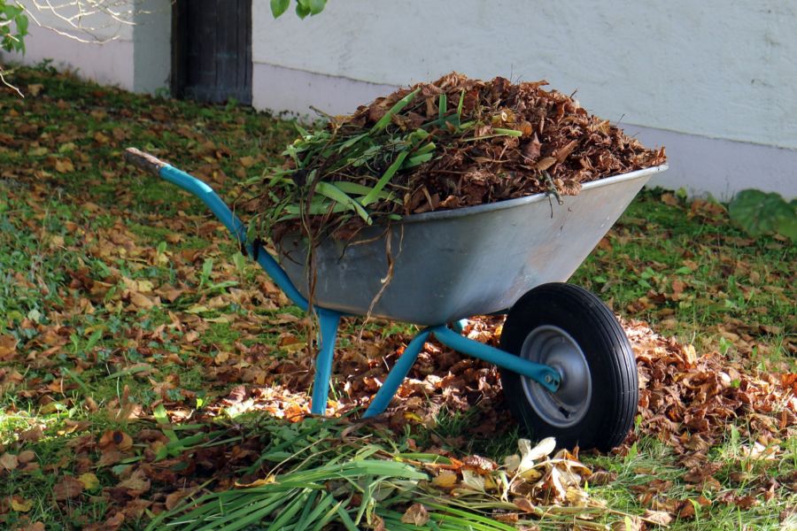 Uses of a wheelbarrow