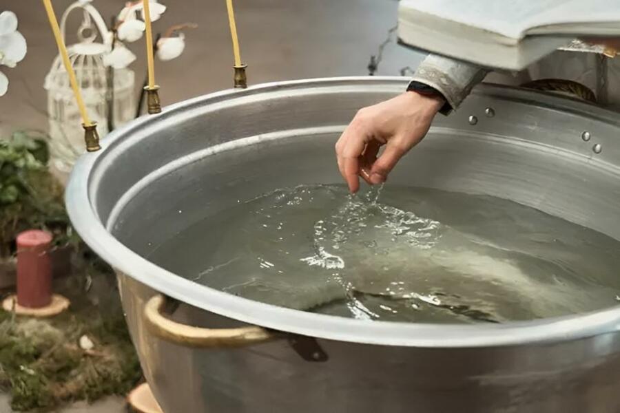 Как сделать святую воду 