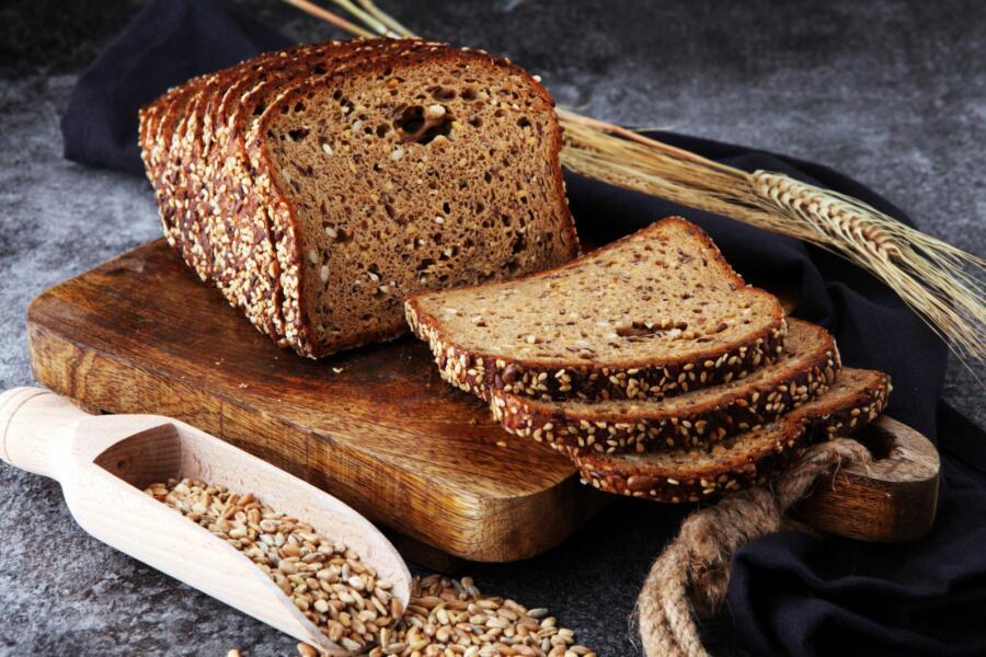 Bake a rye bread