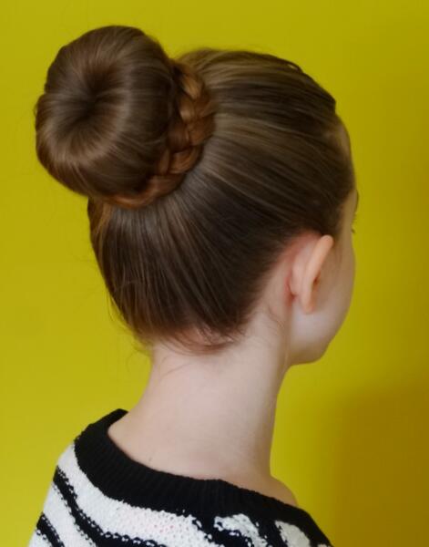 A simple and regular bun