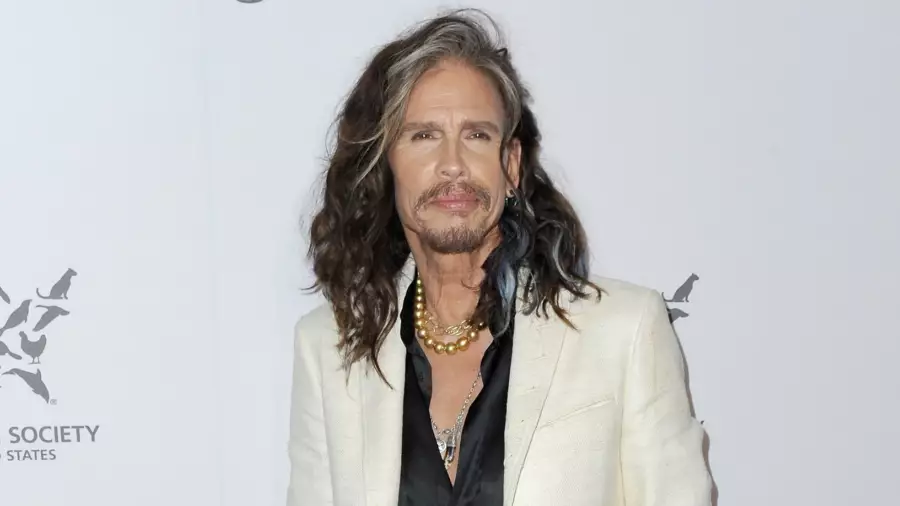 A Short Bio About Steven Tyler