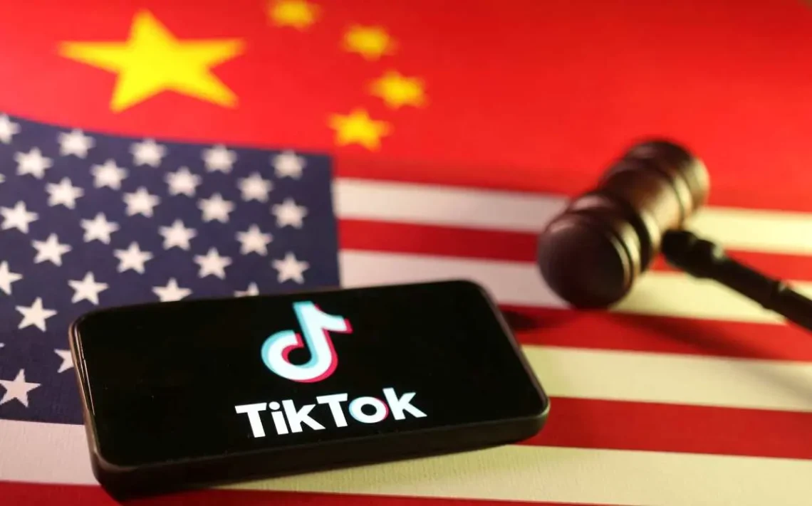 RedNote Soars in Popularity as TikTok Faces U.S. Ban